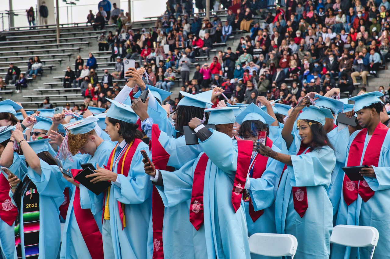 Class of 2022 bids farewell to Chief Sealth at graduation June 13